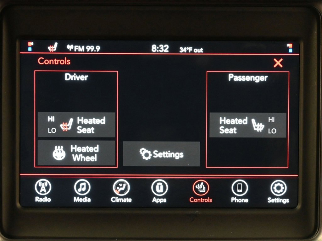 Used 2022 Dodge Charger SXT w/ Driver Convenience Group image 11