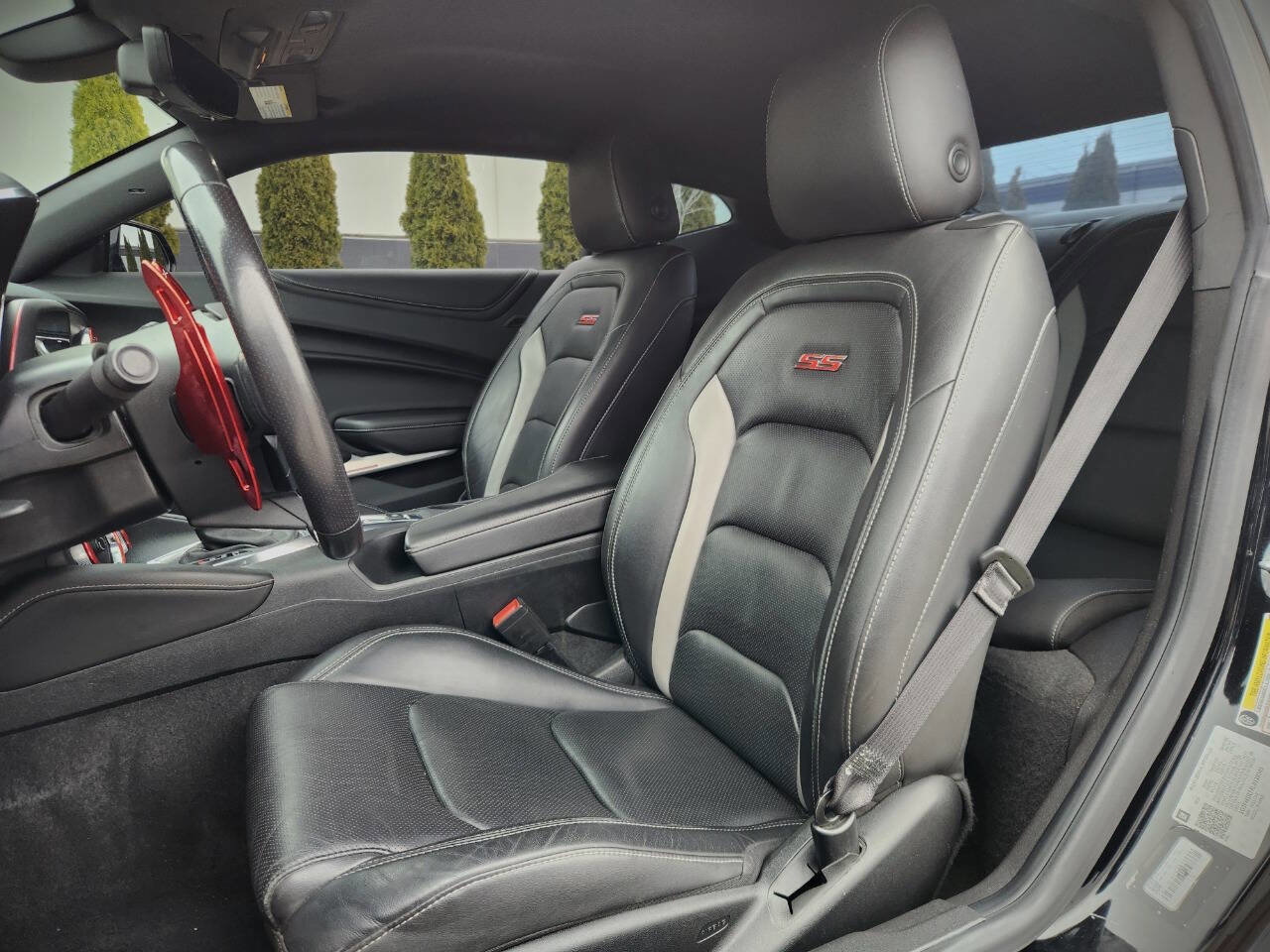 Used 2020 Chevrolet Camaro SS image 17