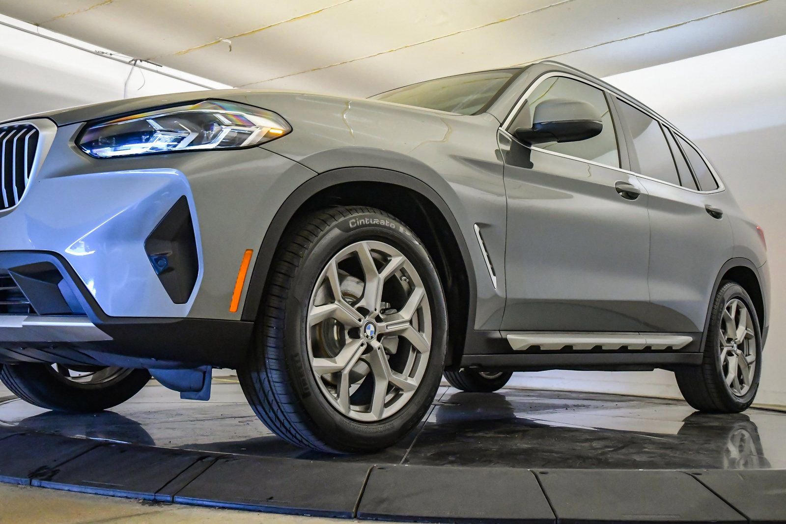 Certified 2023 BMW X3 sDrive30i w/ Convenience Package image 9