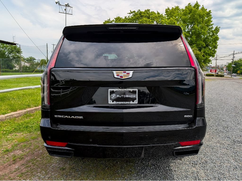 Used 2021 Cadillac Escalade Sport w/ Driver Assist Tech Package AWD/4WD image 6