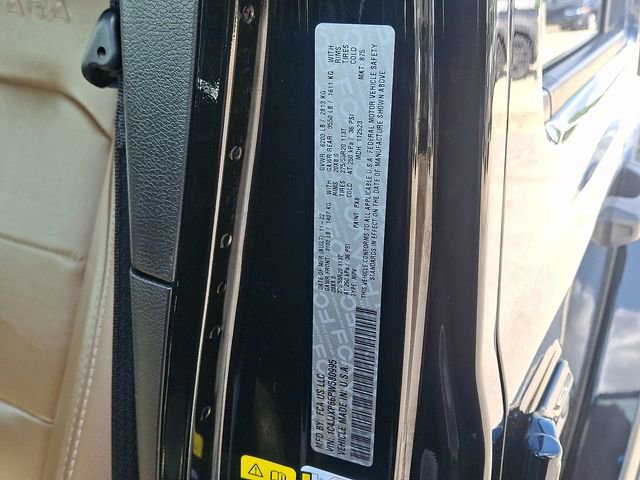 Used 2023 Jeep Wrangler Unlimited Sahara w/ Cold Weather Group image 30