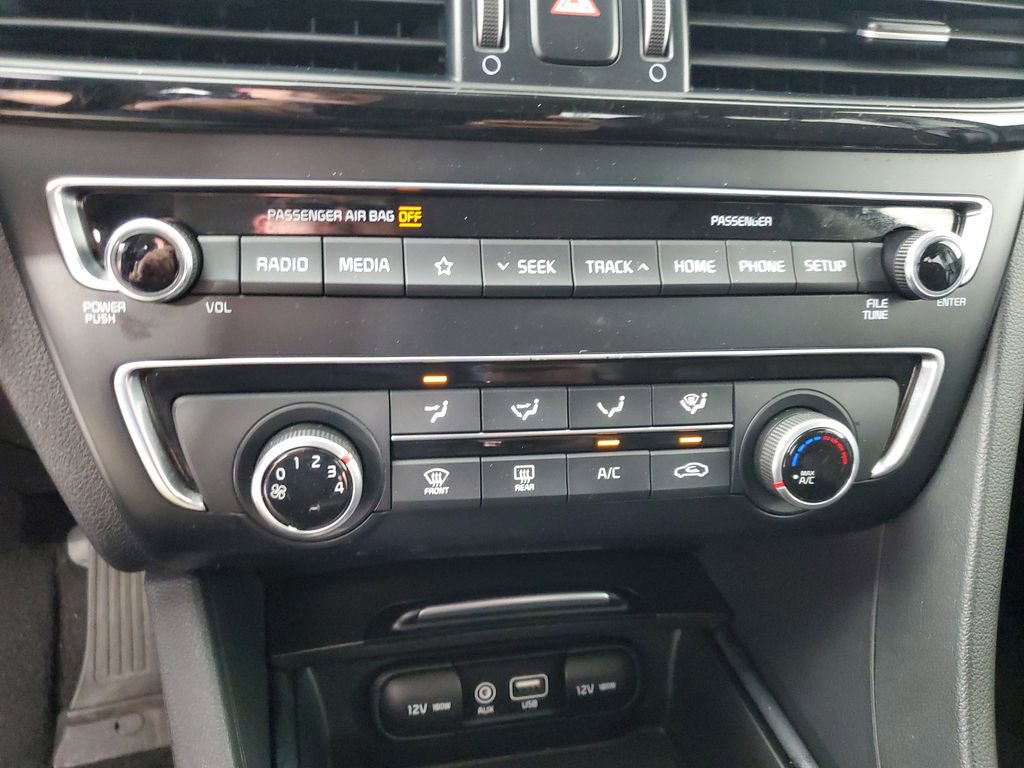 Used 2020 Kia Optima LX image 19