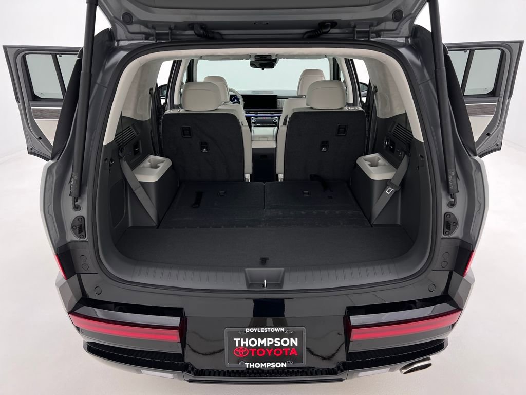 Used 2025 Hyundai Santa Fe Calligraphy image 29