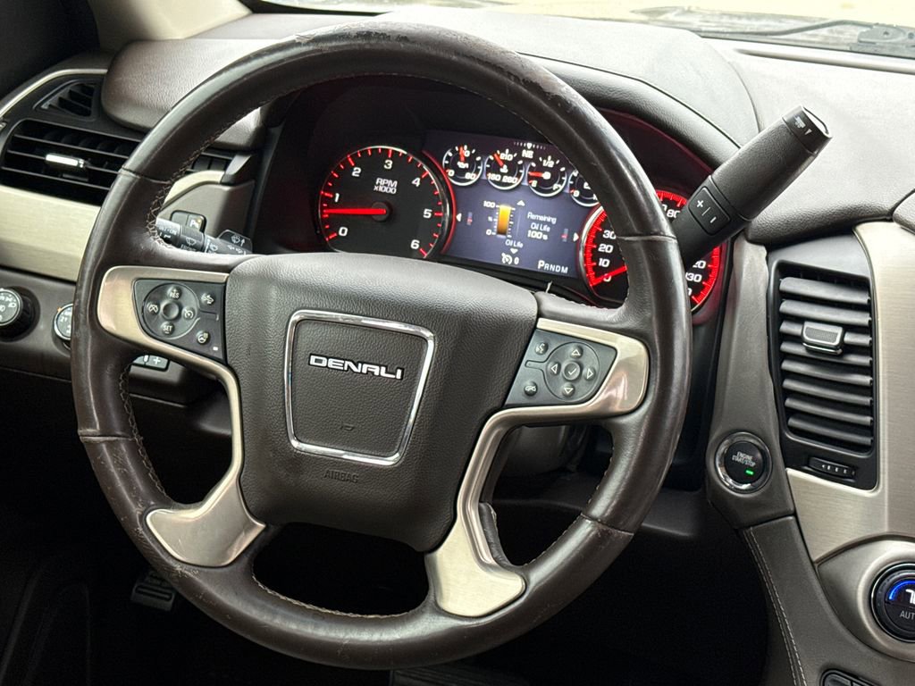 Used 2015 GMC Yukon XL Denali w/ Open Road Package AWD/4WD image 13