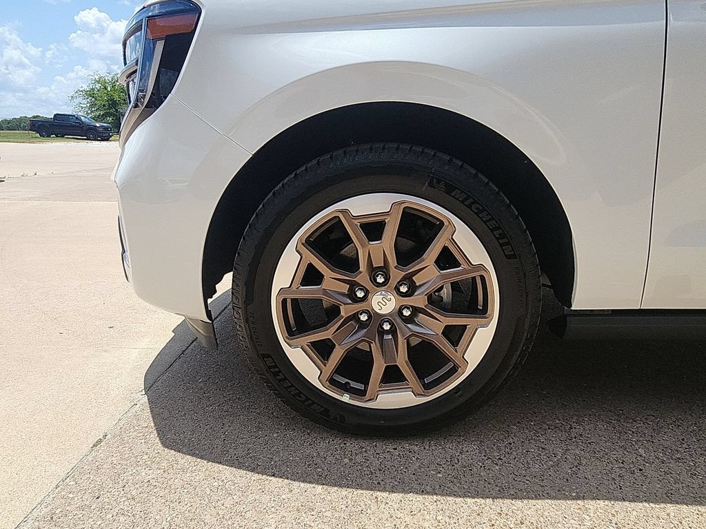 New 2027 Ford Expedition Max King Ranch AWD/4WD image 14