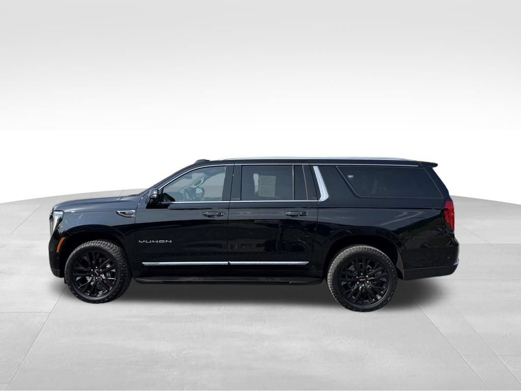 Used 2025 GMC Yukon XL Elevation AWD/4WD image 14