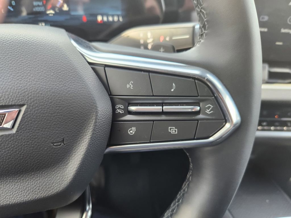 New 2026 Chevrolet Equinox LT w/ Convenience Package II FWD image 14