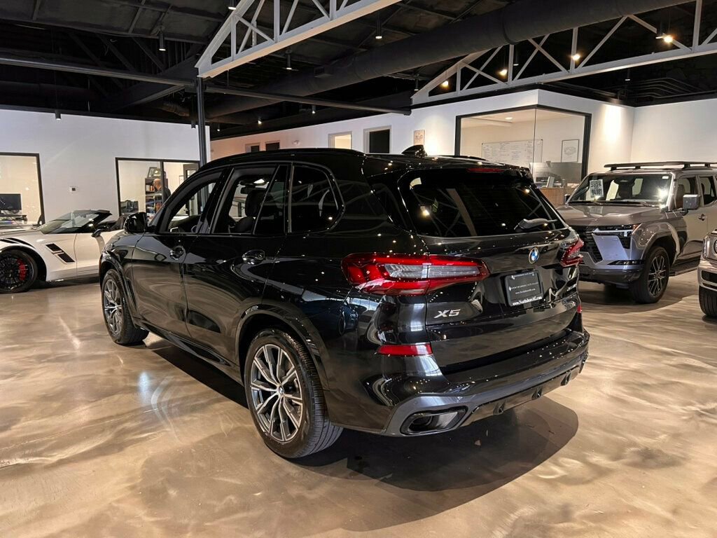 Used 2023 BMW X5 xDrive40i w/ M Sport Package image 3