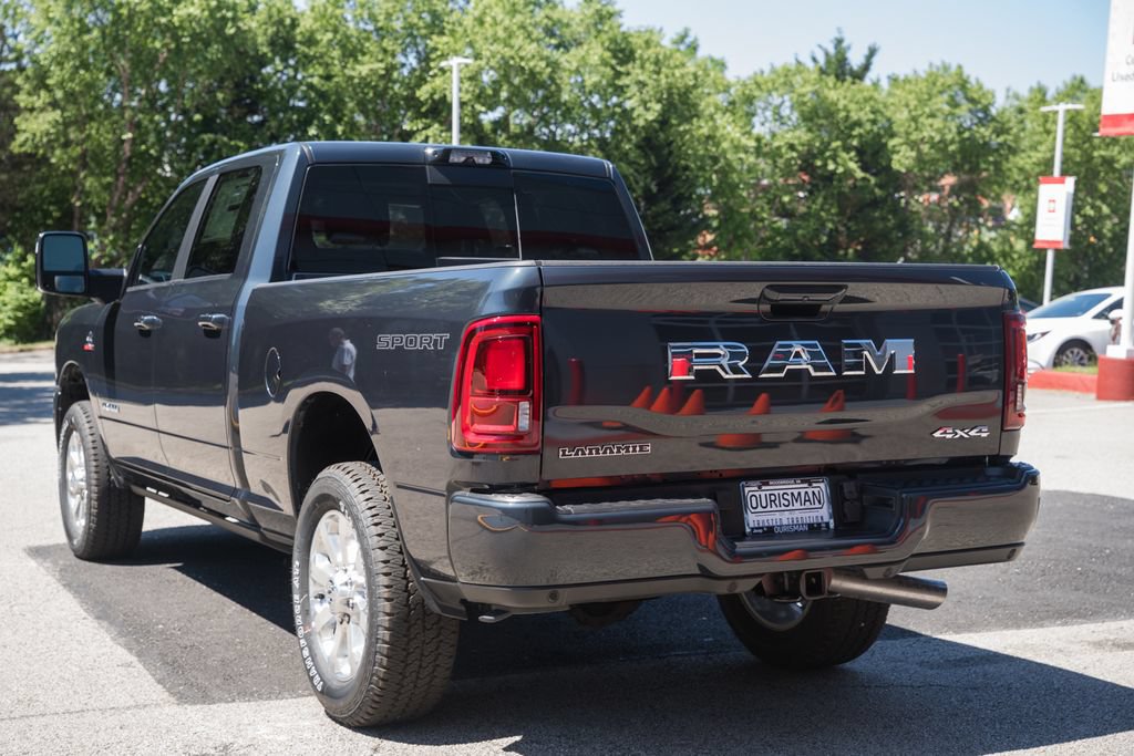 New 2026 RAM 2500 Laramie AWD/4WD image 5