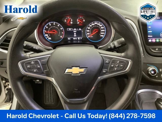 Used 2019 Chevrolet Malibu LT image 16