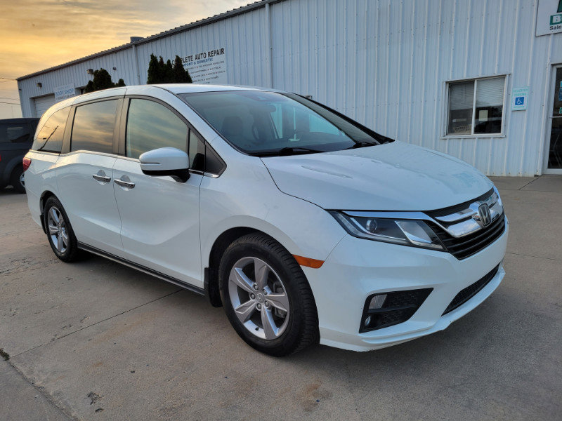 Used 2020 Honda Odyssey EX image 1