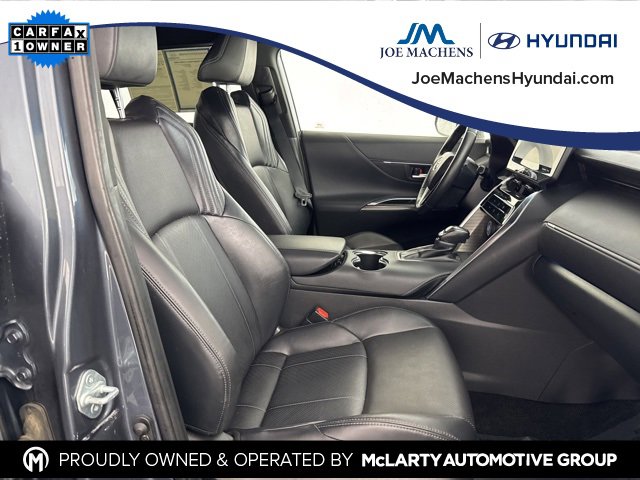 Used 2021 Toyota Venza Limited w/ Advanced Technology Package image 24