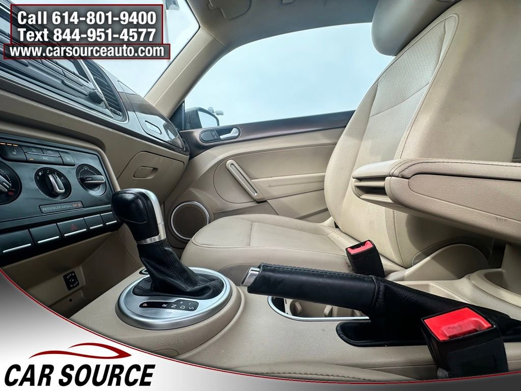 Used 2015 Volkswagen Beetle 1.8T Classic image 13