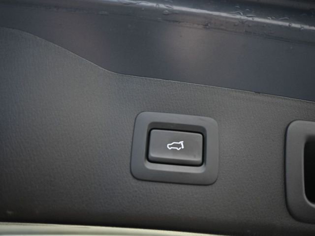 Used 2023 MAZDA CX-5 Carbon Edition image 9