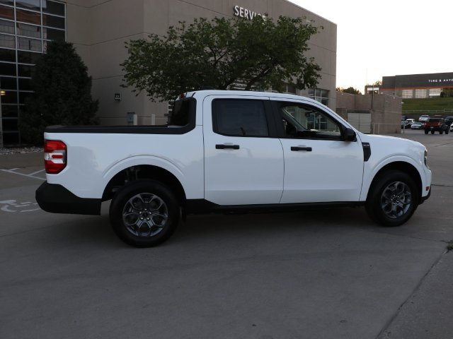 New 2026 Ford Maverick XLT w/ XLT Luxury Package FWD image 7