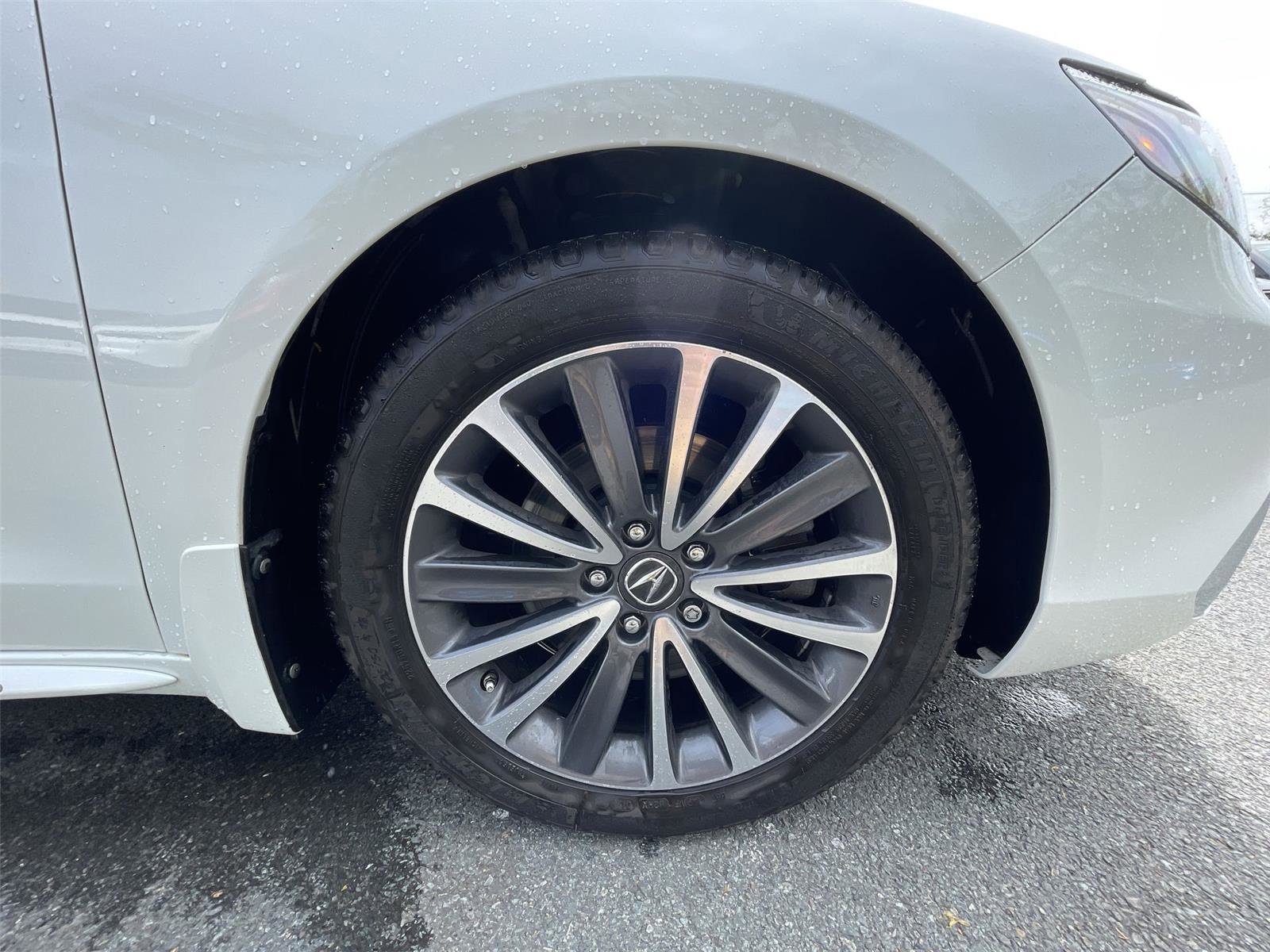 Used 2018 Acura TLX V6 SH-AWD w/ Advance Package image 10