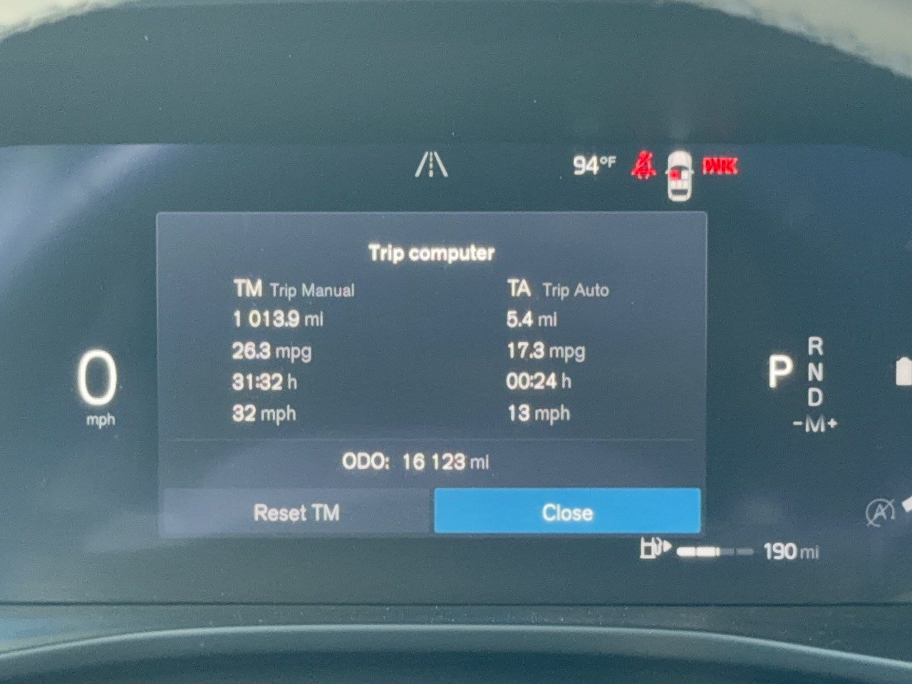 Used 2025 Volvo XC40 B5 Ultra AWD/4WD image 26