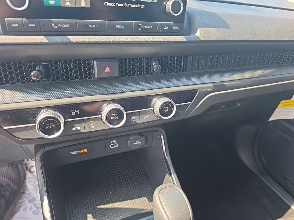 Used 2024 Honda CR-V LX image 21