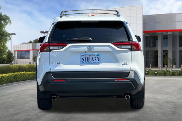 Certified 2025 Toyota RAV4 LE AWD/4WD image 6