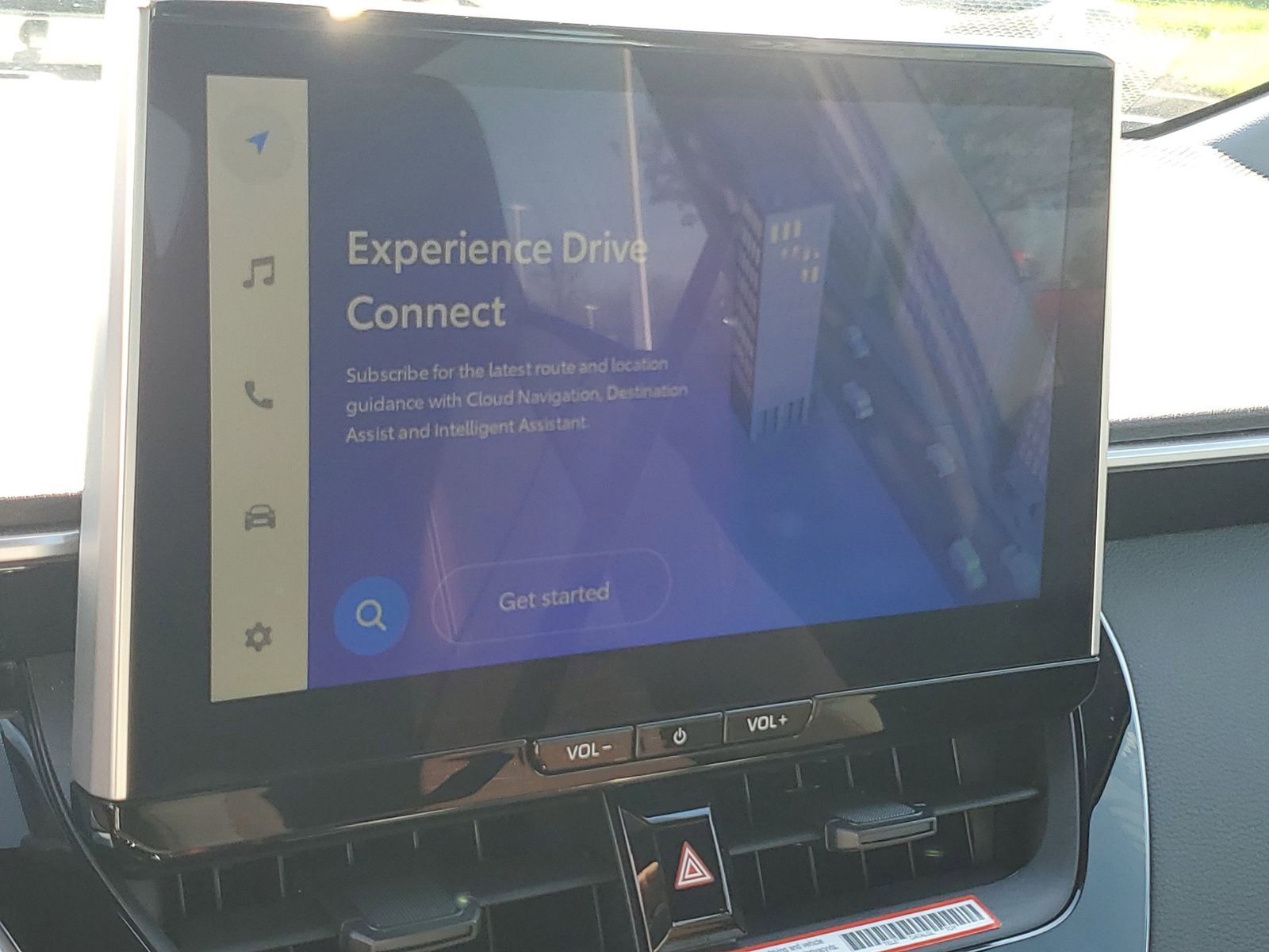 Certified 2025 Toyota Corolla SE w/ SE Premium Package image 25