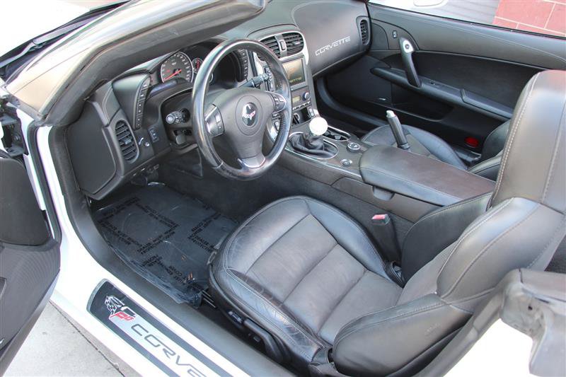 Used 2013 Chevrolet Corvette 427 w/ 1SC Preferred Equipment Group RWD image 14