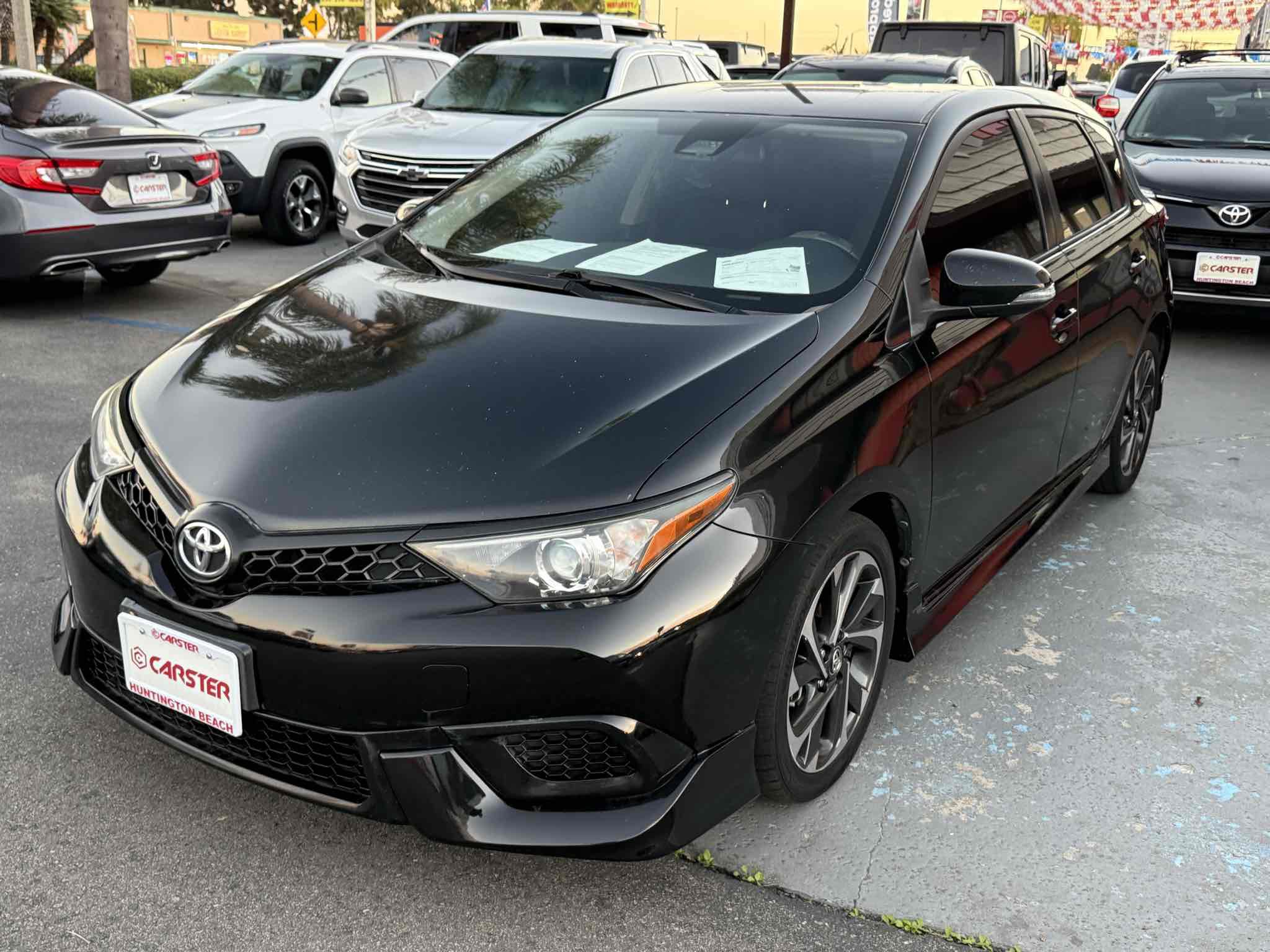 Used 2017 Toyota Corolla iM image 3