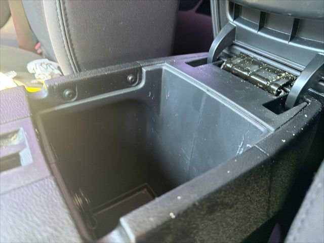 Used 2013 Jeep Wrangler Unlimited Sport w/ Connectivity Group image 29