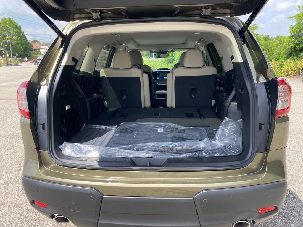 New 2026 Subaru Ascent Limited AWD/4WD image 15