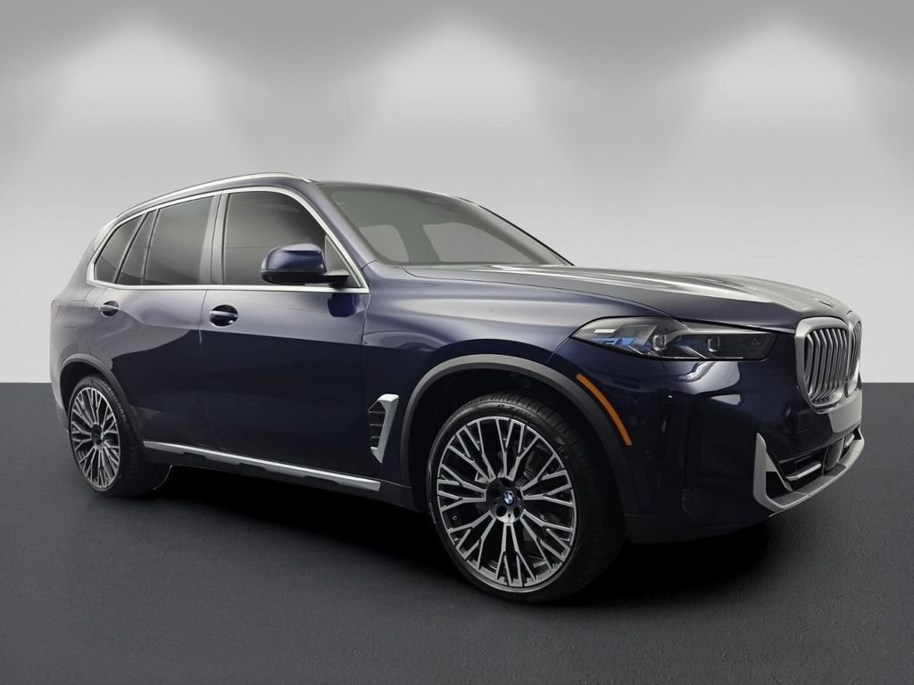 Certified 2025 BMW X5 sDrive40i w/ Premium Package RWD image 1