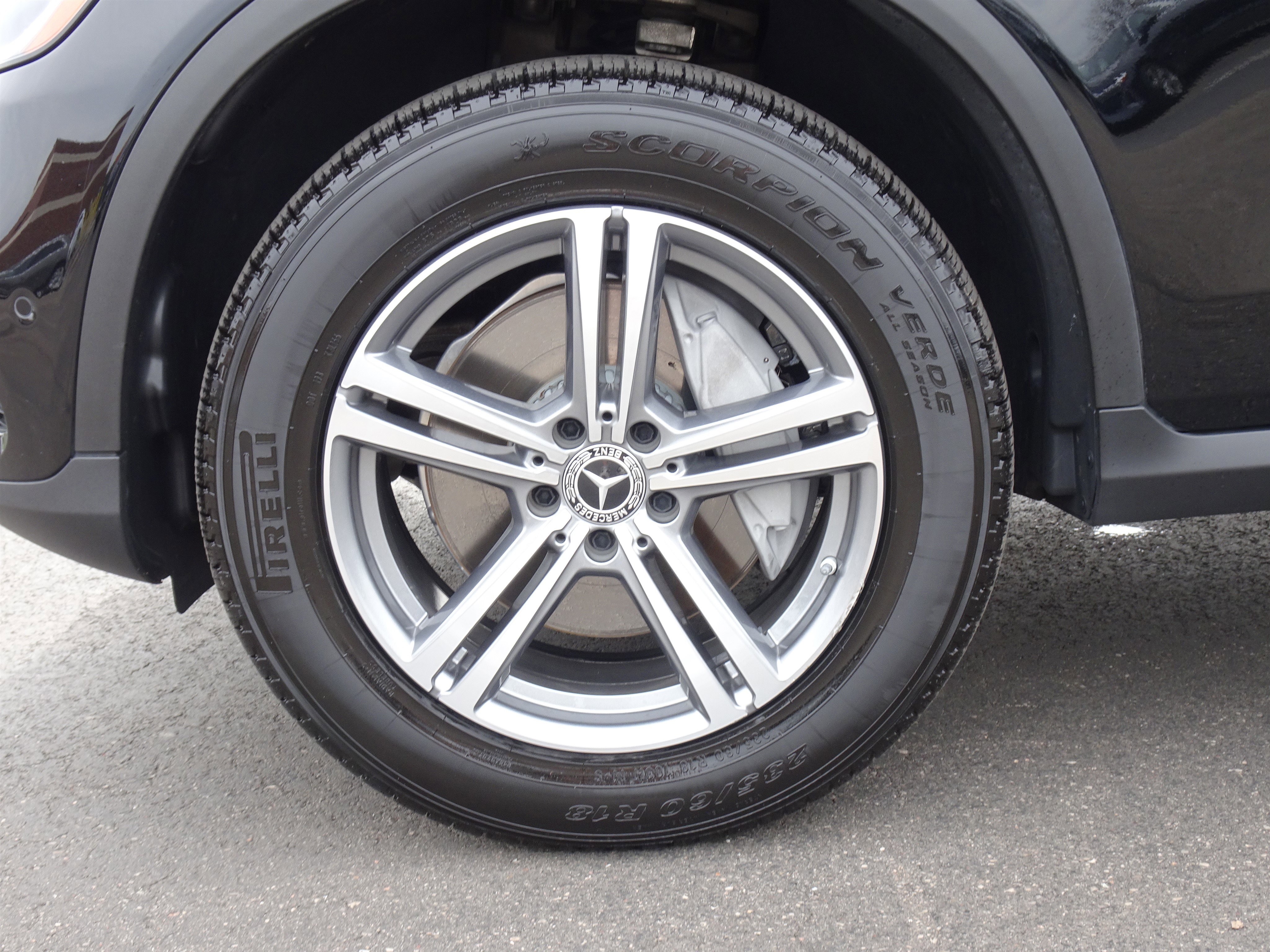 Used 2021 Mercedes-Benz GLC 300 4MATIC image 20