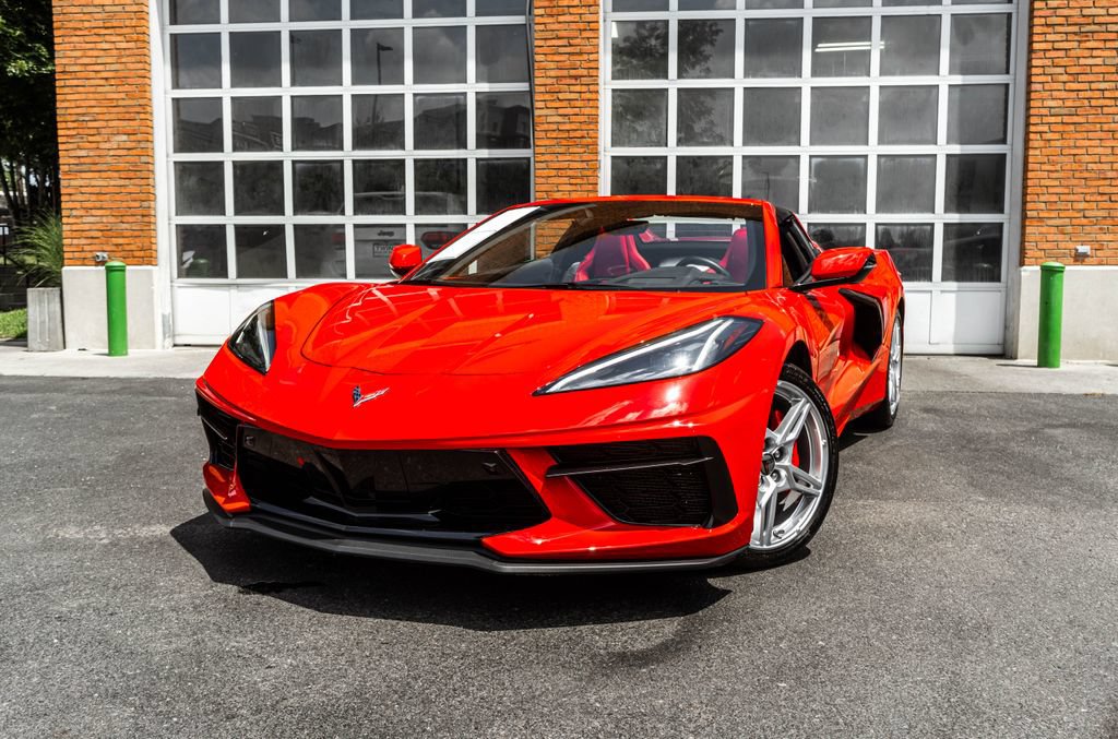 Used 2022 Chevrolet Corvette Stingray Preferred Conv w/ Battery Protection Package RWD image 3
