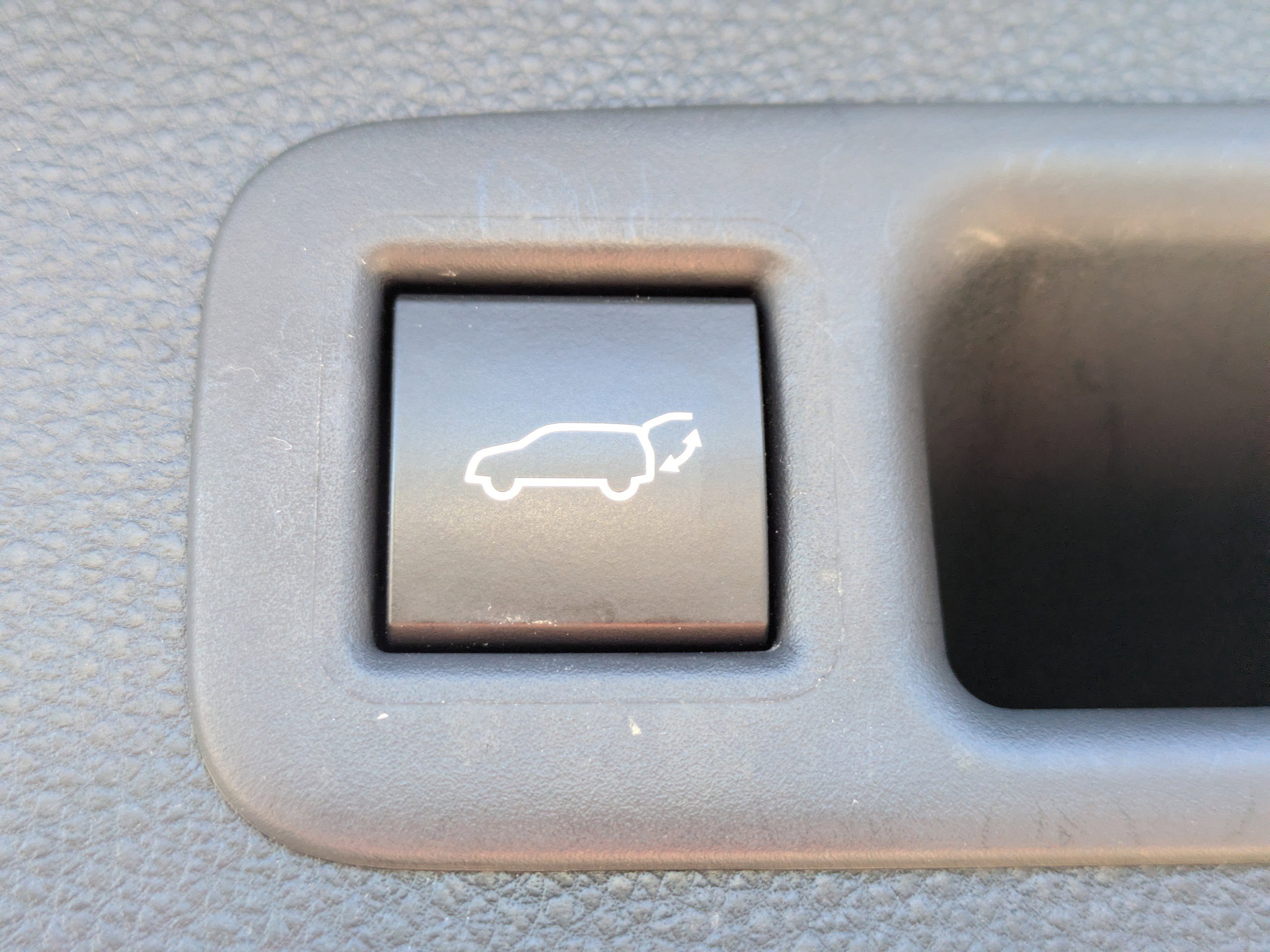 Used 2022 Toyota Highlander Platinum image 14