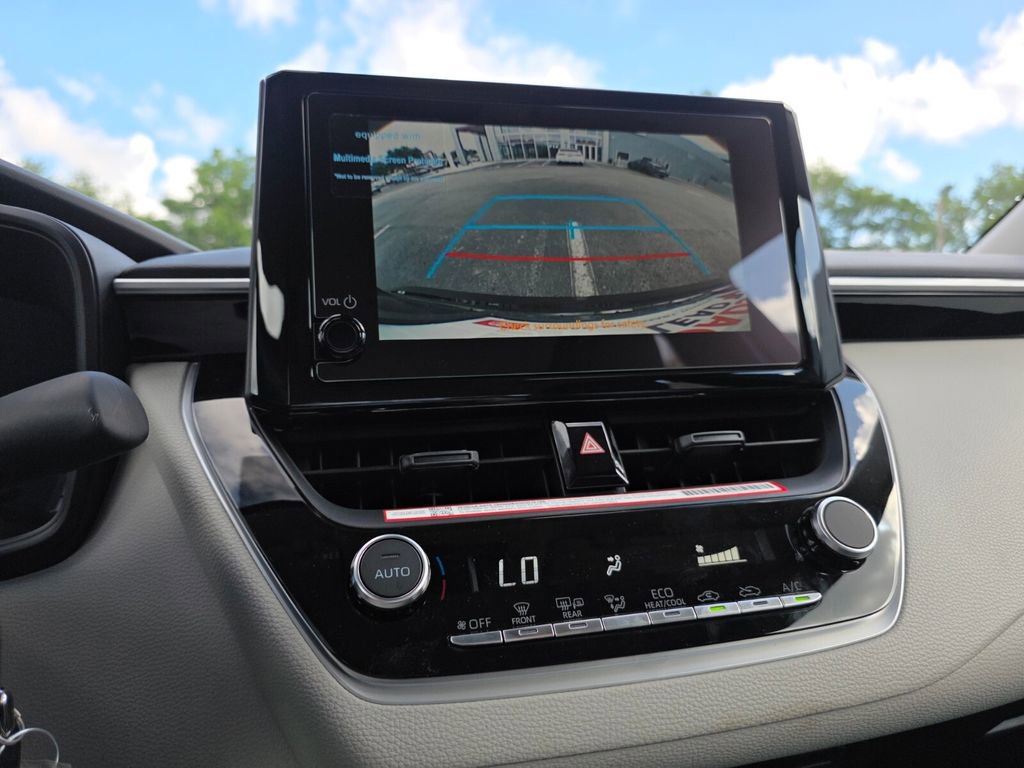 New 2026 Toyota Corolla LE FWD image 32