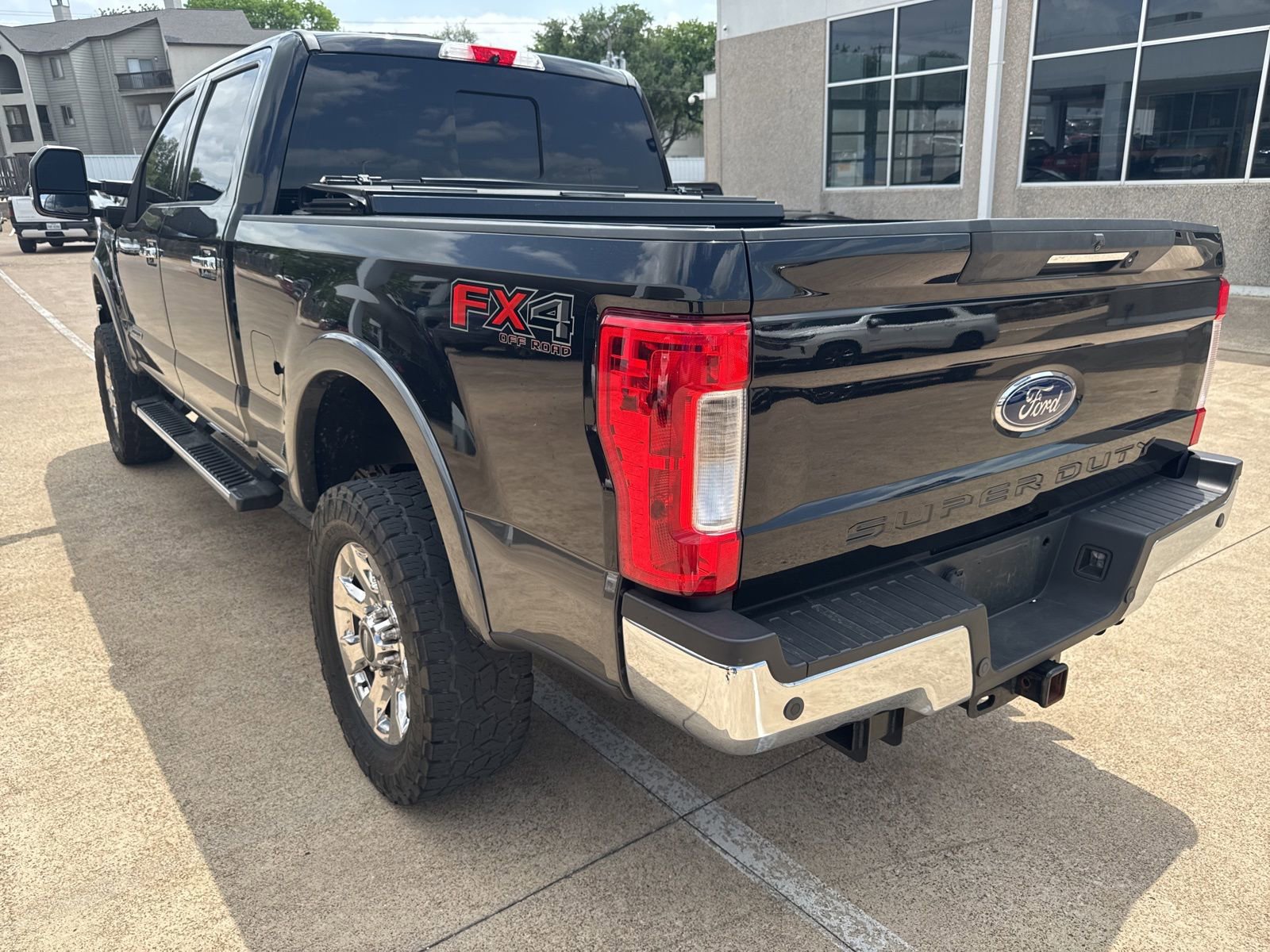 Used 2019 Ford F250 Lariat w/ Lariat Ultimate Package image 5