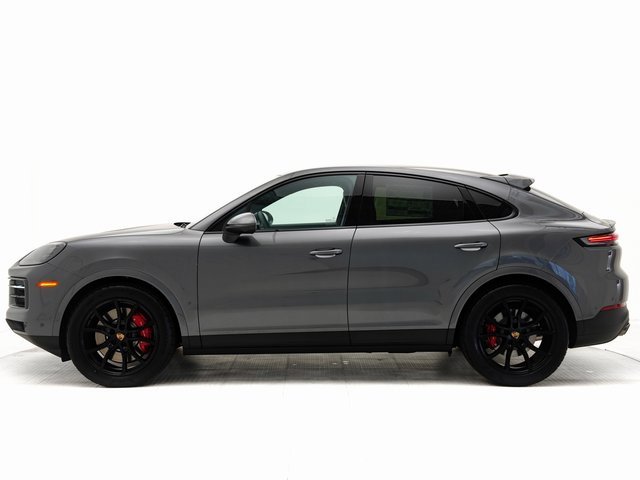 New 2026 Porsche Cayenne S image 2