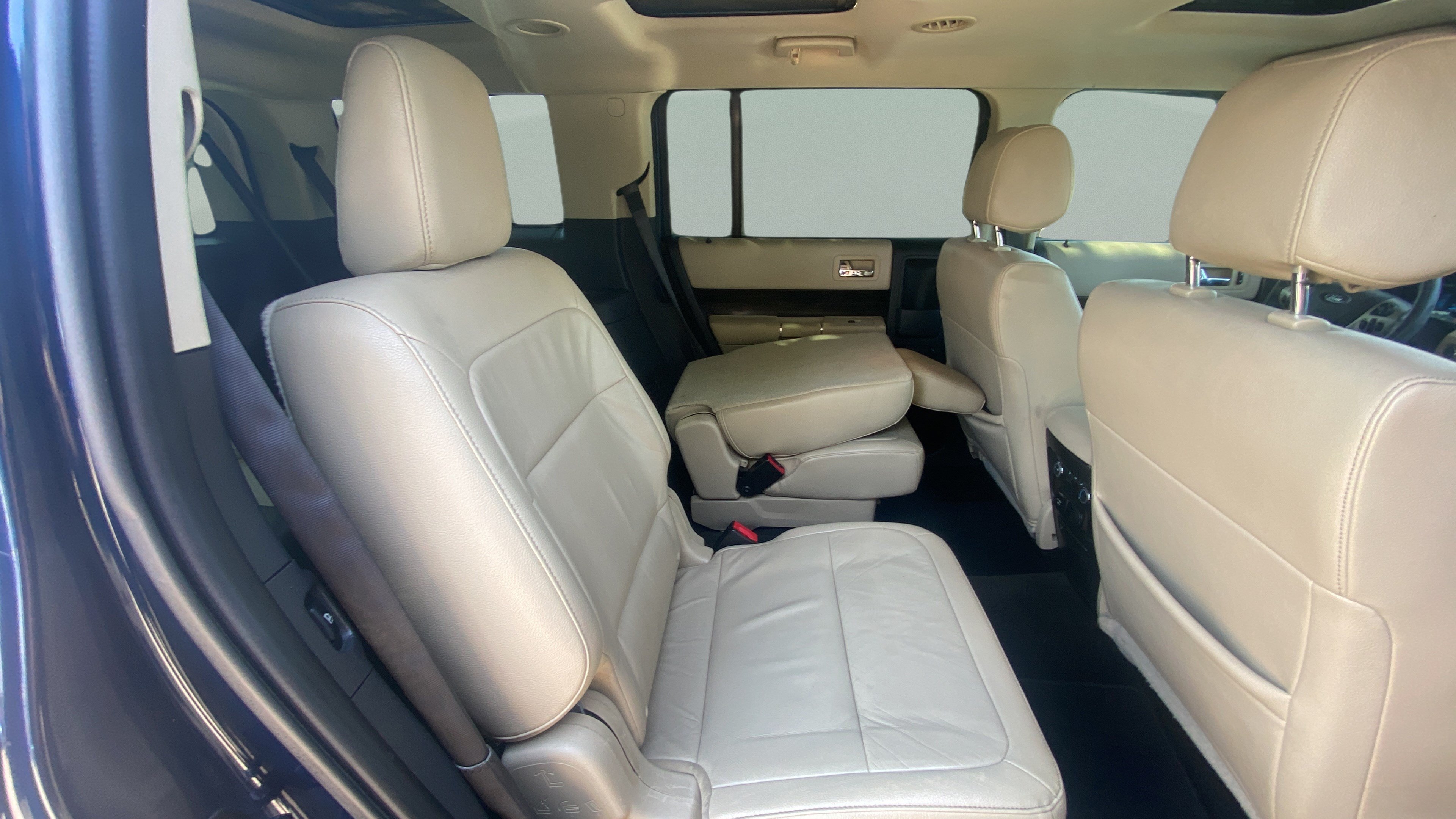 Used 2017 Ford Flex SEL w/ Equipment Group 202A FWD image 26