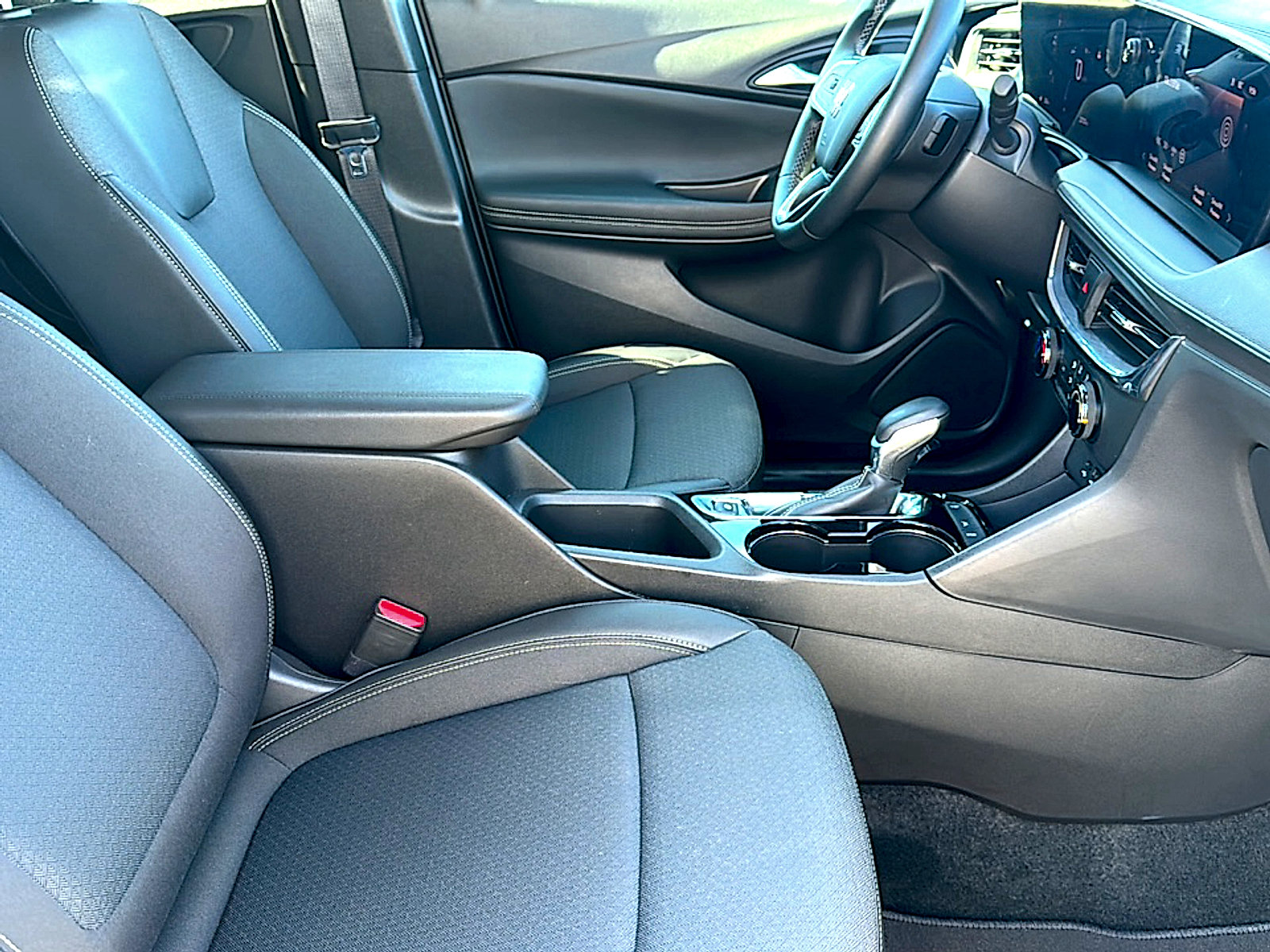 Used 2026 Buick Encore GX Preferred FWD image 24