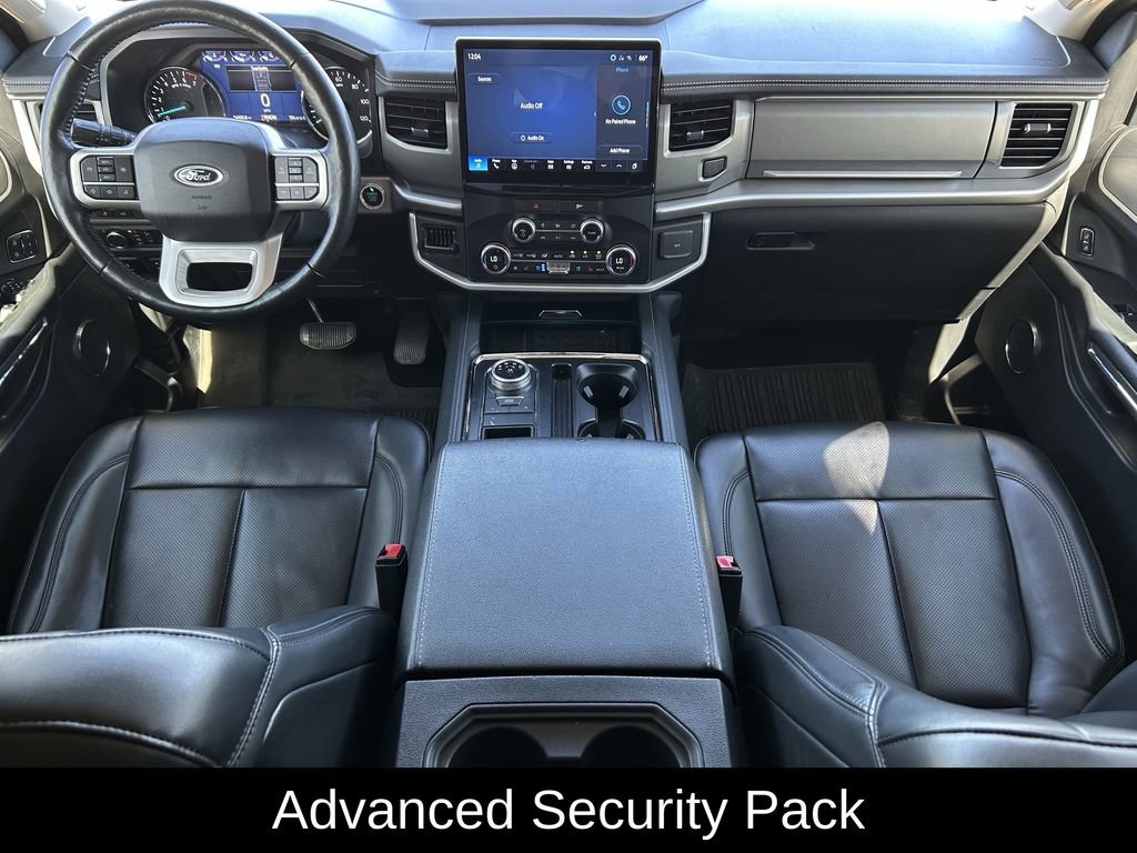 Used 2022 Ford Expedition XLT image 11