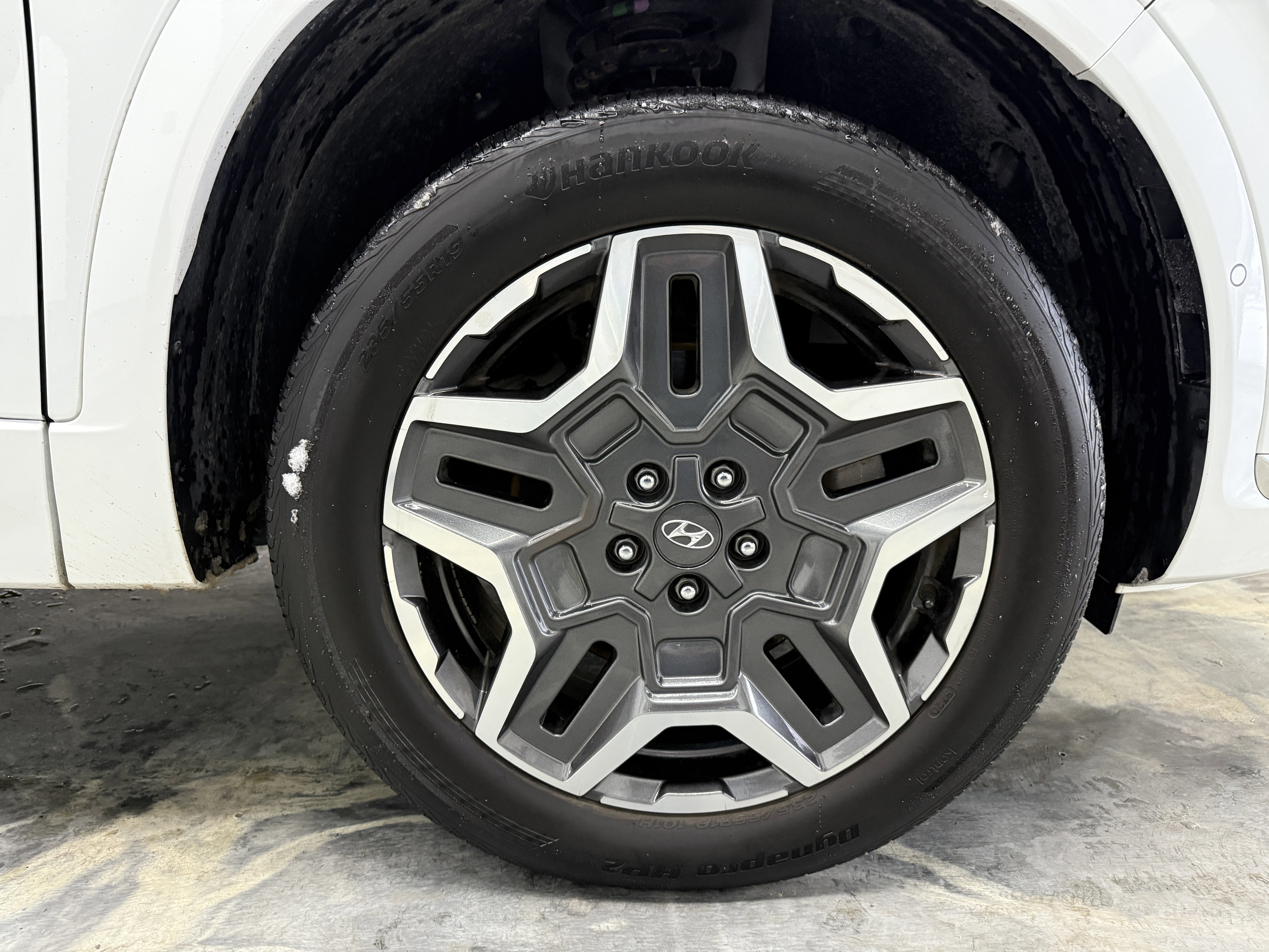 Used 2021 Hyundai Santa Fe Calligraphy image 31