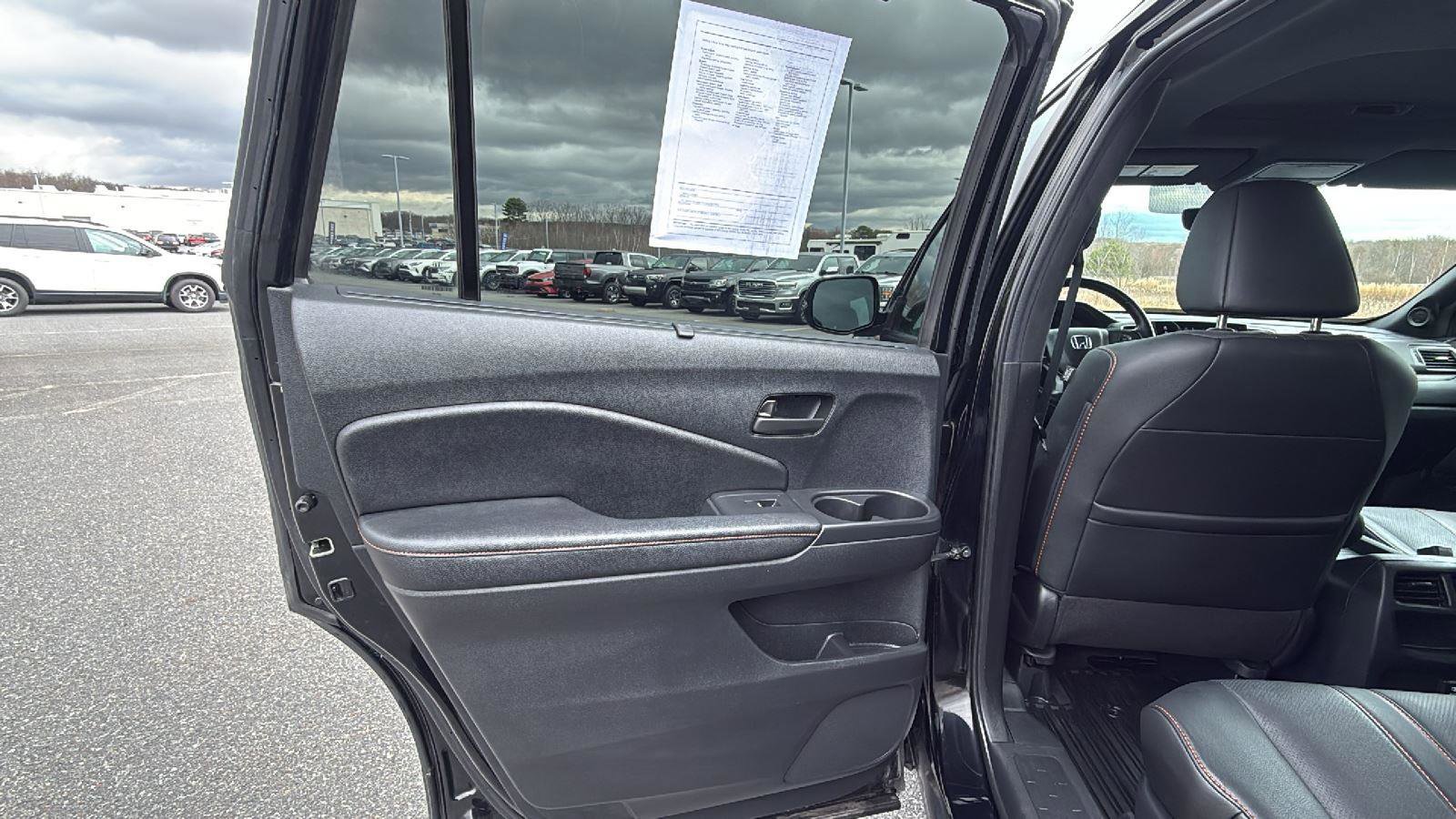 Used 2022 Honda Passport TrailSport image 22