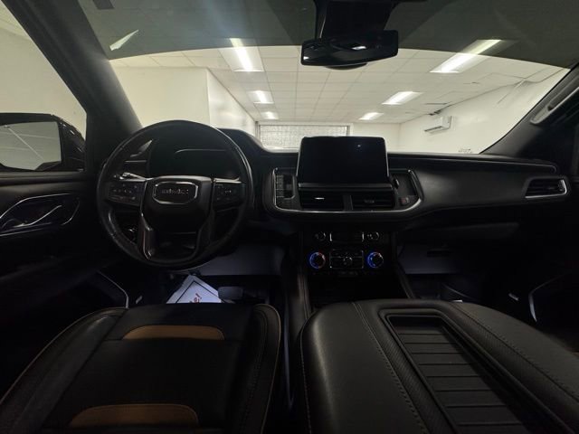 Used 2023 GMC Yukon XL AT4 w/ AT4 Premium Package image 13