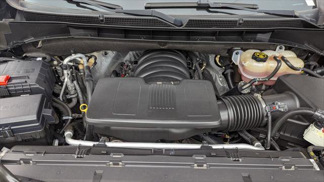 Used 2023 Cadillac Escalade ESV Sport AWD/4WD image 32