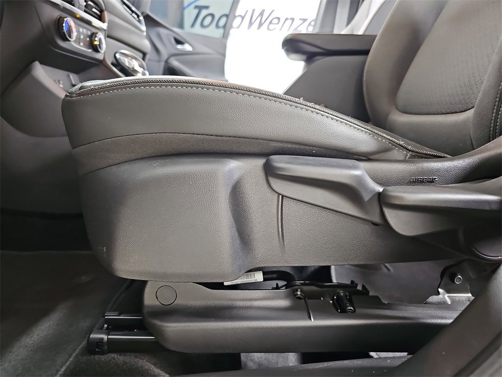 Certified 2024 Buick Encore GX Preferred image 33