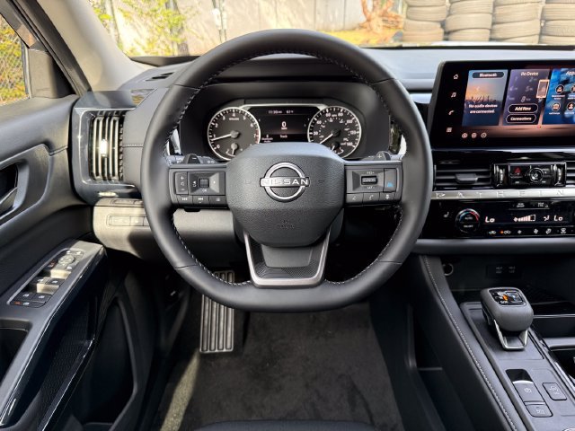 New 2026 Nissan Pathfinder SV AWD/4WD image 18