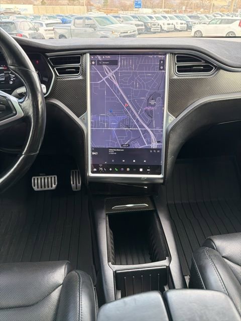 Used 2016 Tesla Model X P90D image 24