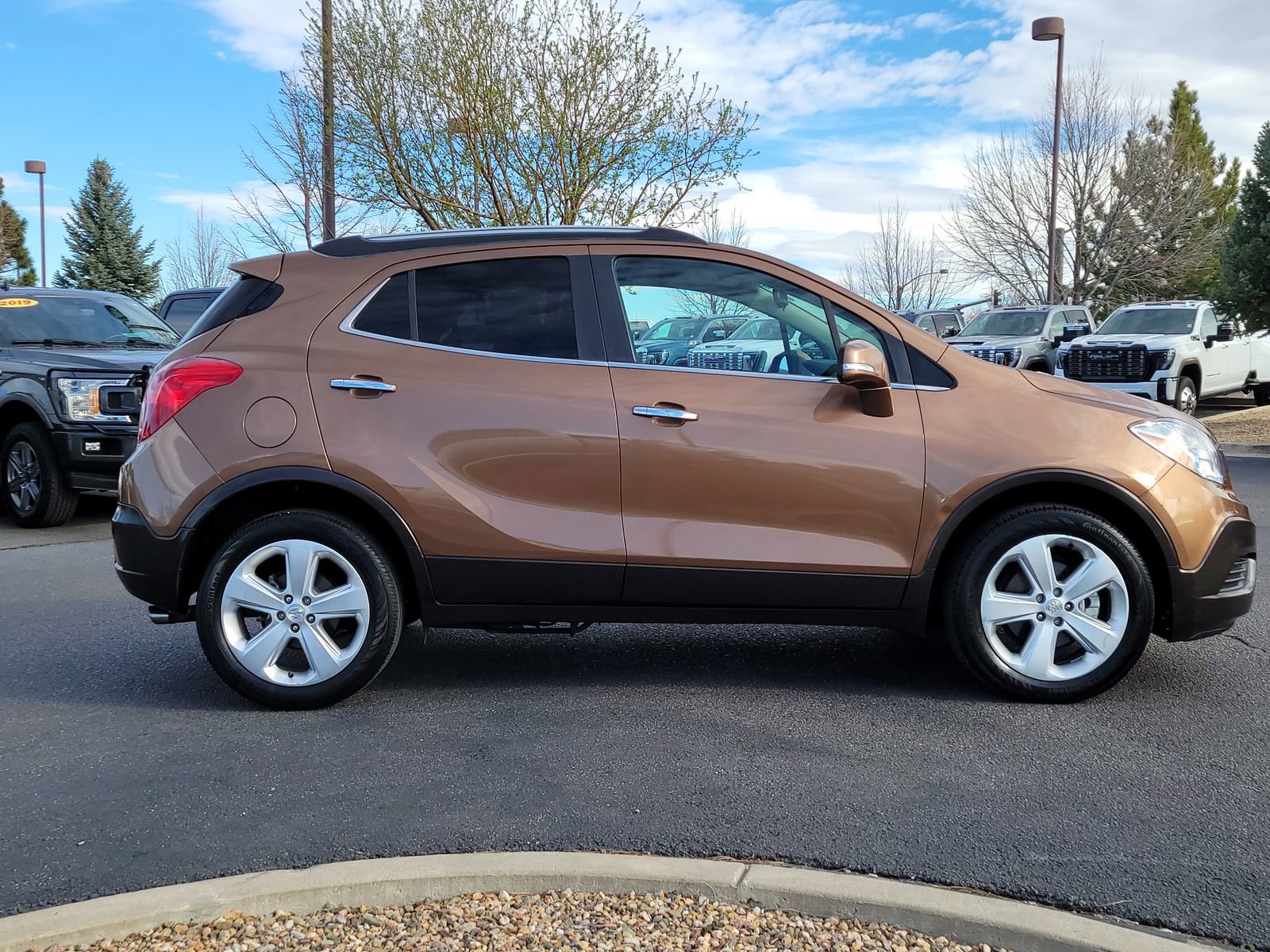 Used 2016 Buick Encore AWD image 2