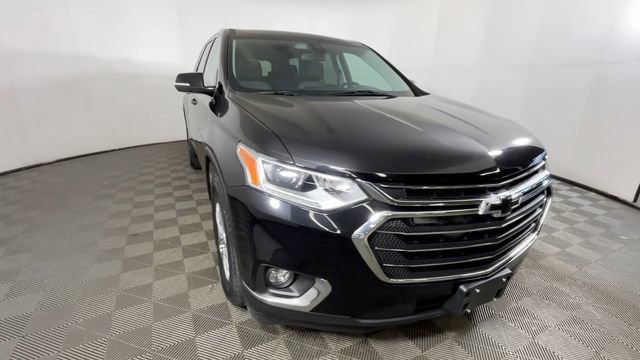 Used 2020 Chevrolet Traverse LT w/ Driver Confidence II Package AWD/4WD image 12
