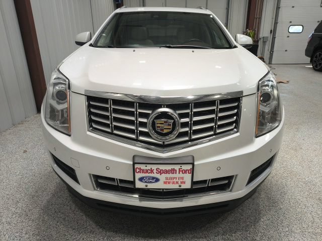 Used 2016 Cadillac SRX Luxury w/ Driver Awareness Package AWD/4WD image 3