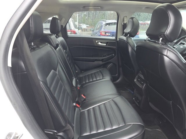 Used 2015 Ford Edge SEL w/ Equipment Group 201A image 24