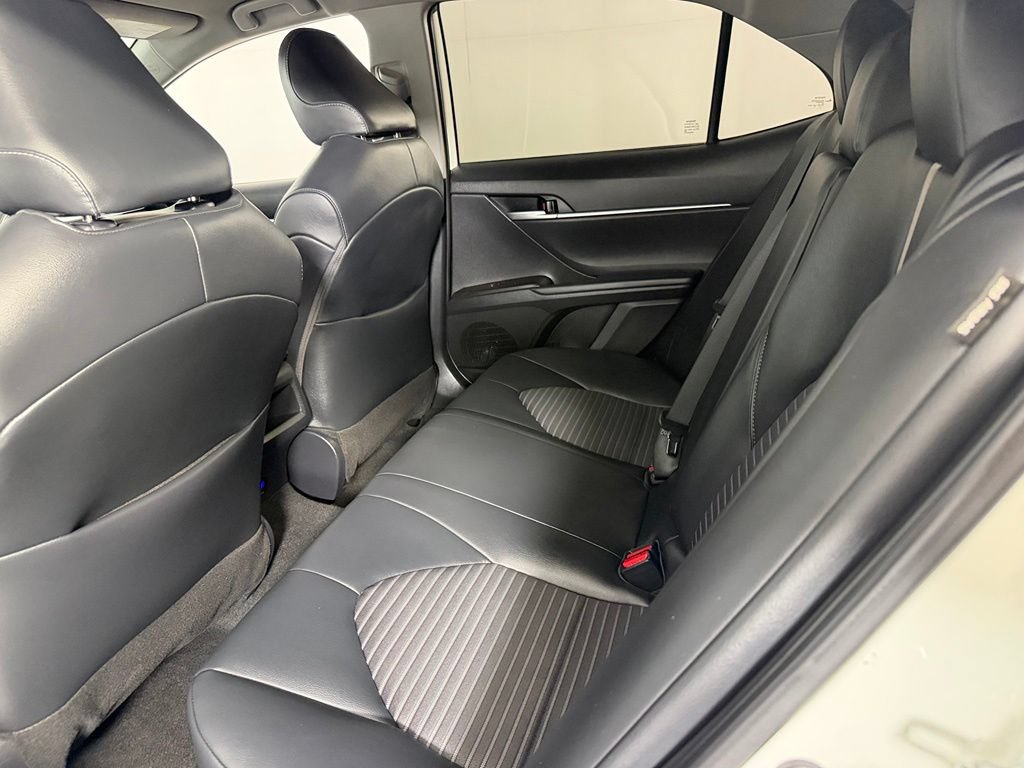 Used 2024 Toyota Camry SE w/ Convenience Package FWD image 31